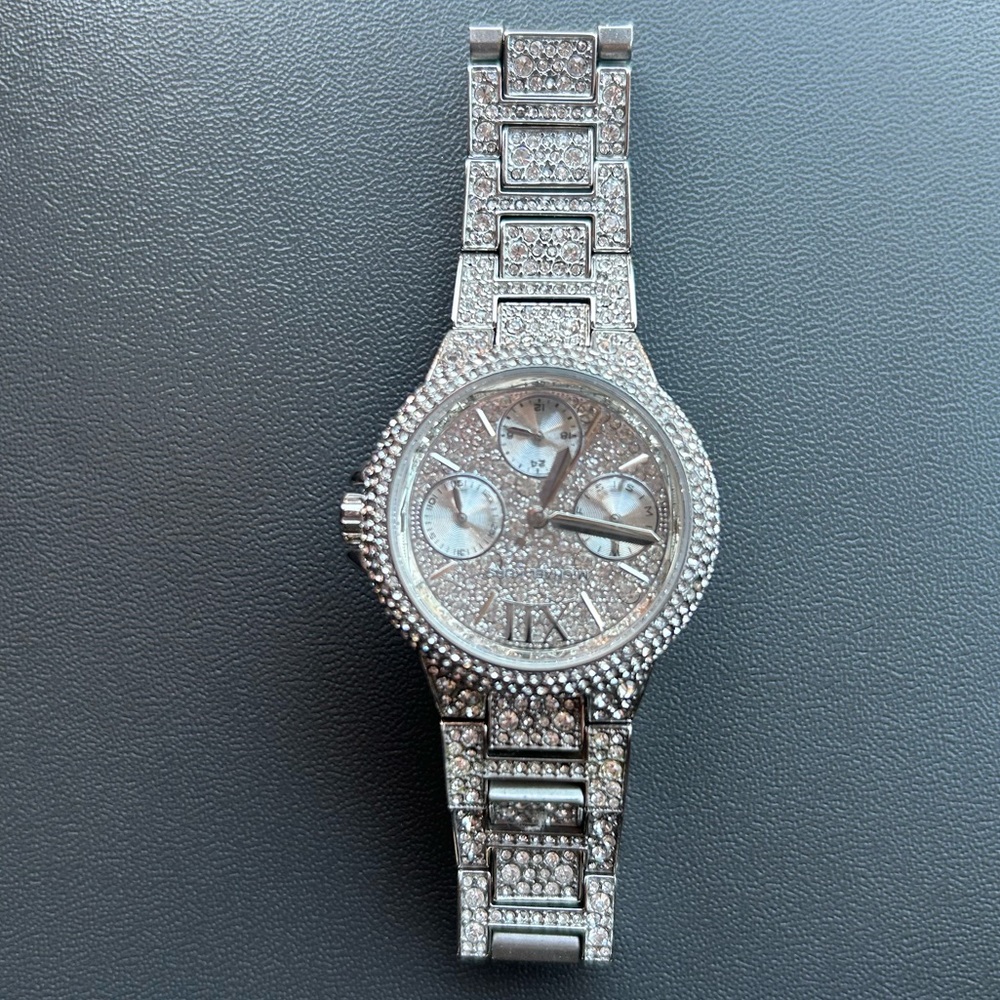 Michael Kors Watch - Picture 3 of 5